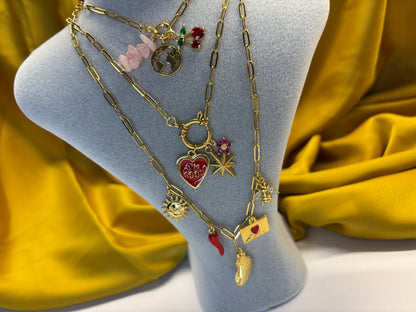 Pembe Kuvarslı Charm Kolye